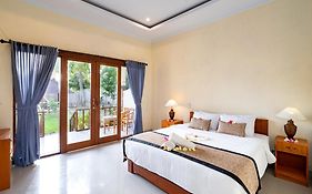Pemuntalan Guesthouse by WizZeLa
